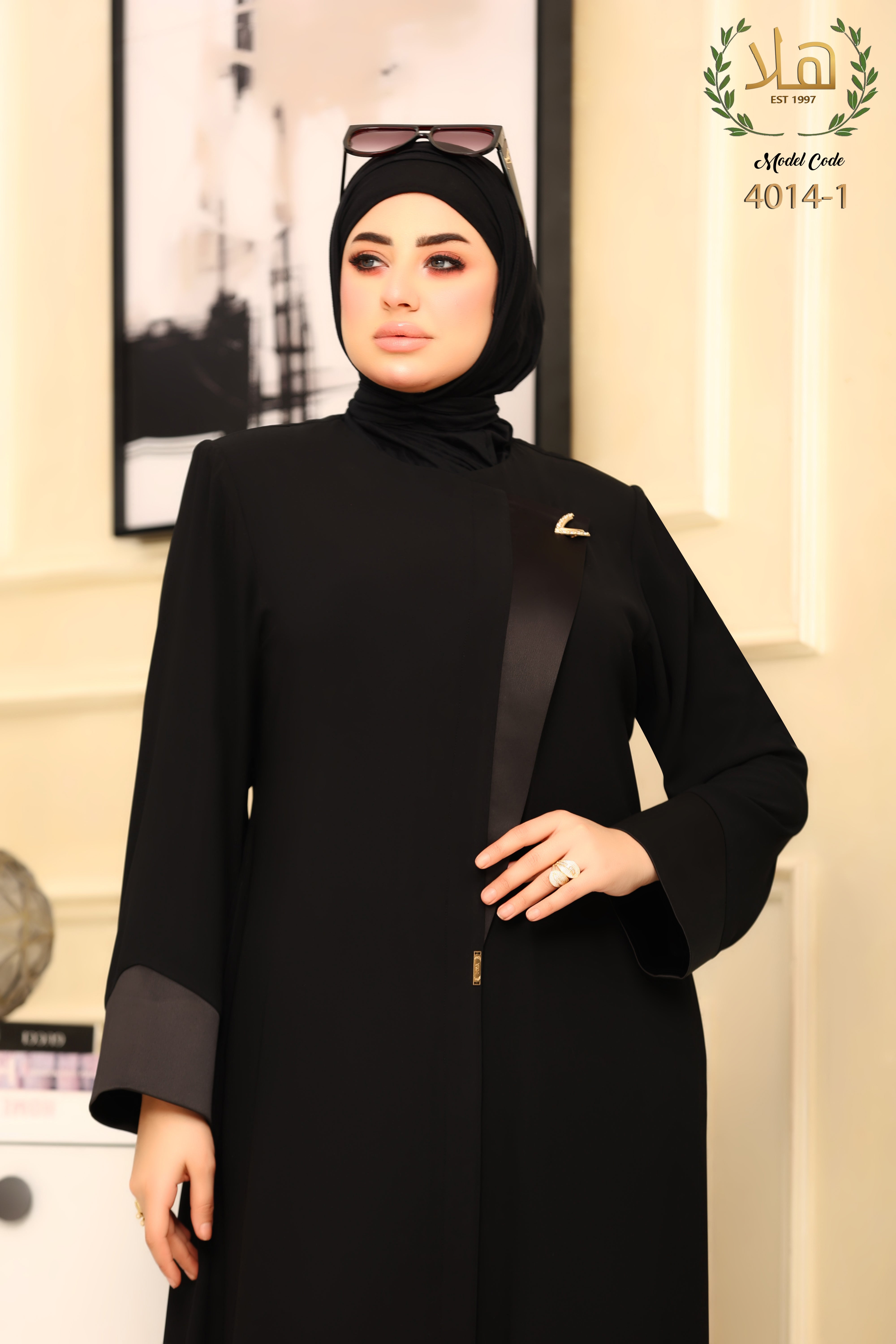 عباية سهم ستان اسود