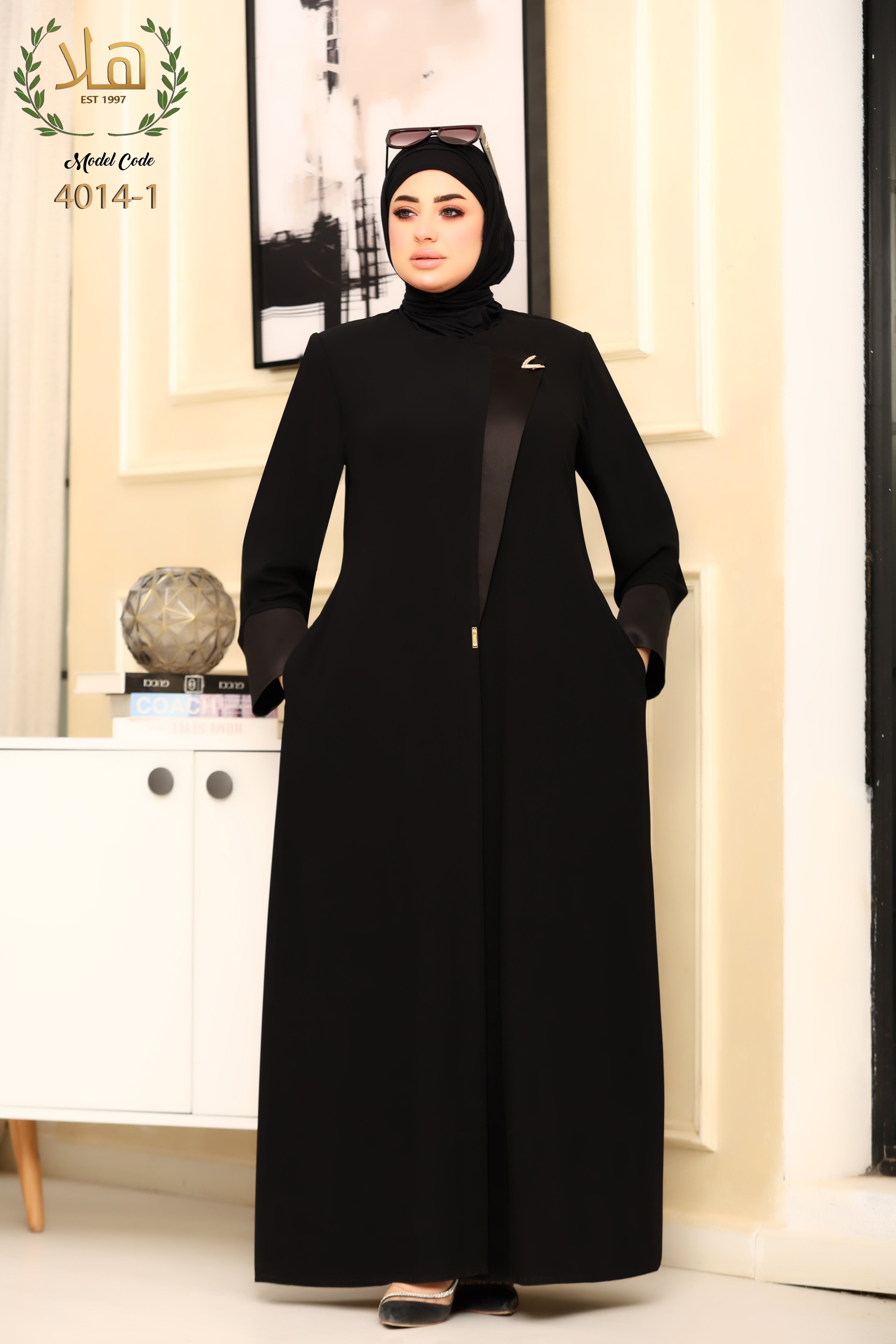 عباية سهم ستان اسود